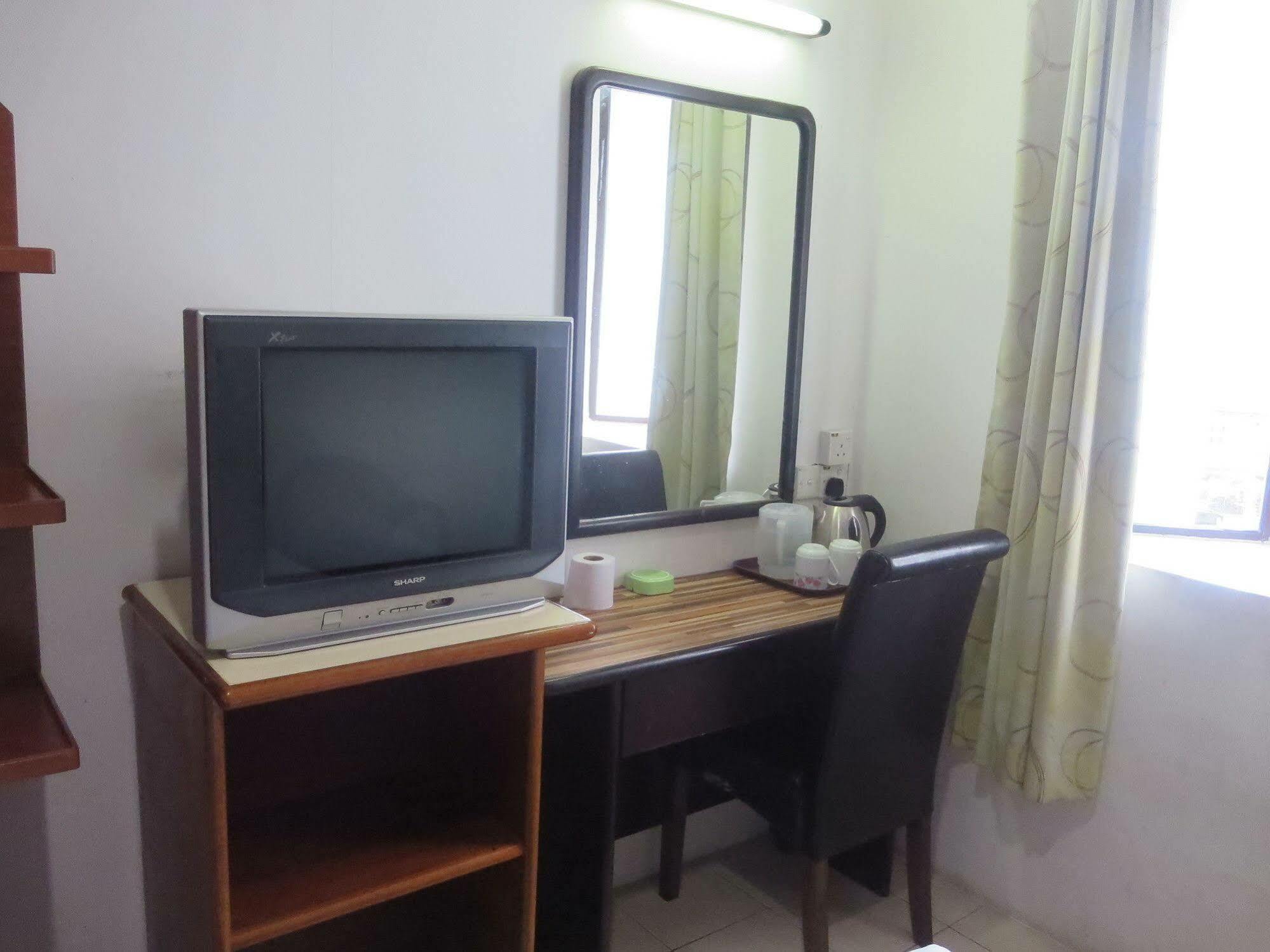 Wah May Hotel Kota Kinabalu Ngoại thất bức ảnh